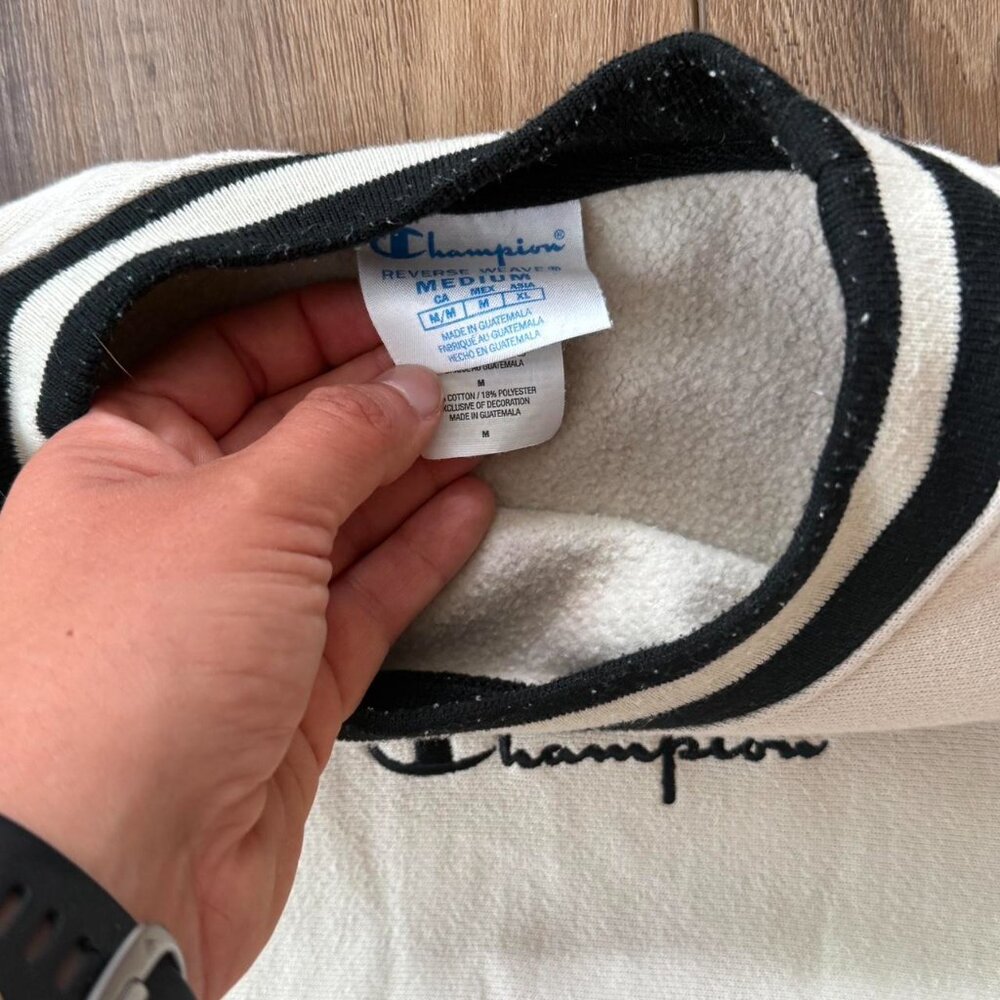 Vintage Champion Reverse Weave Sweatshirt - Picture 3 of 3